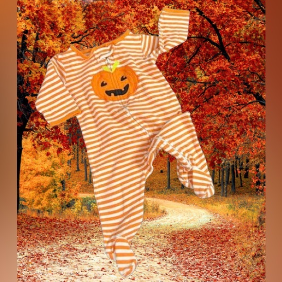 ๐ Pumpkin Sleeper Child of Mine by Carter - Picture 9 of 14